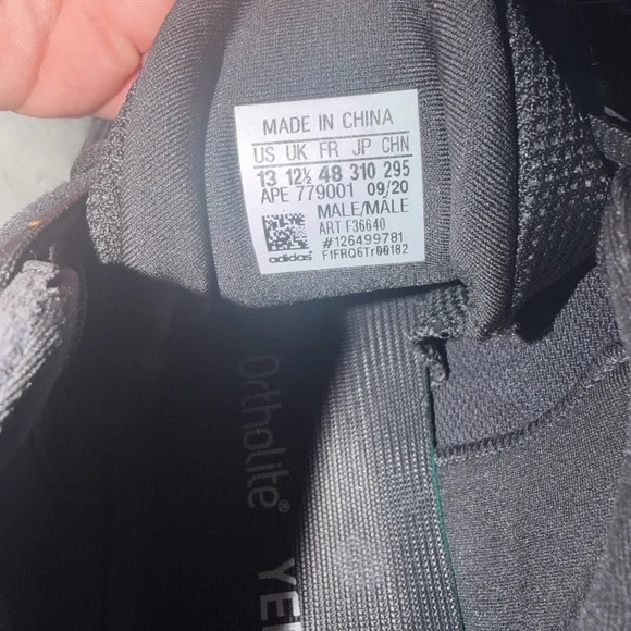 Yeezy Men's Black Sneakers